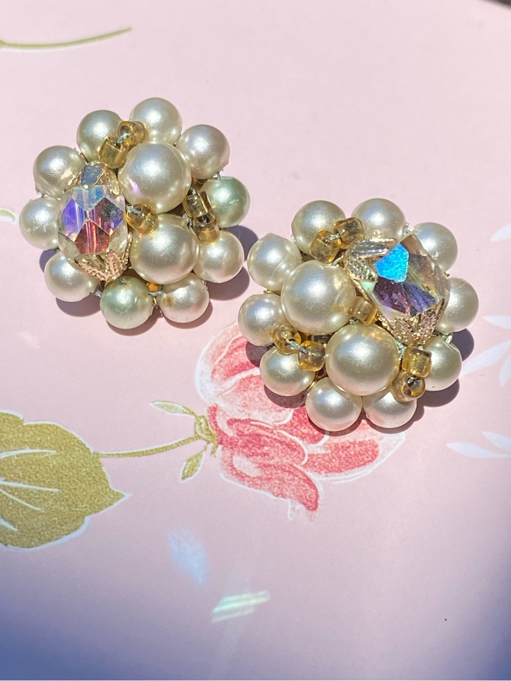 Pearl Cluster Clip-On Earrings in Ivory with Aurora Crystal